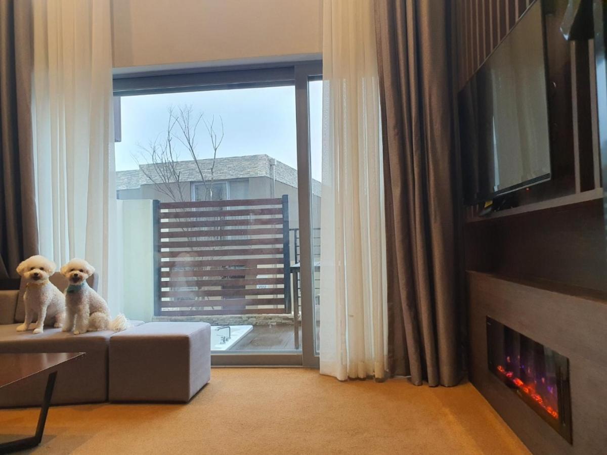 Pyeongchang Ramada Hotel&Suite by Wyndham Bagian luar foto
