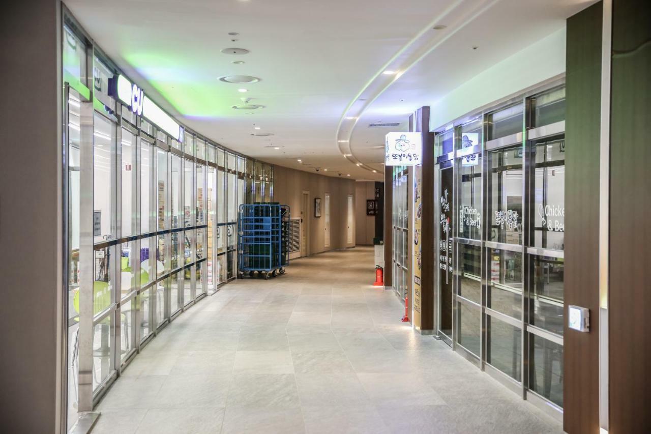 Pyeongchang Ramada Hotel&Suite by Wyndham Bagian luar foto